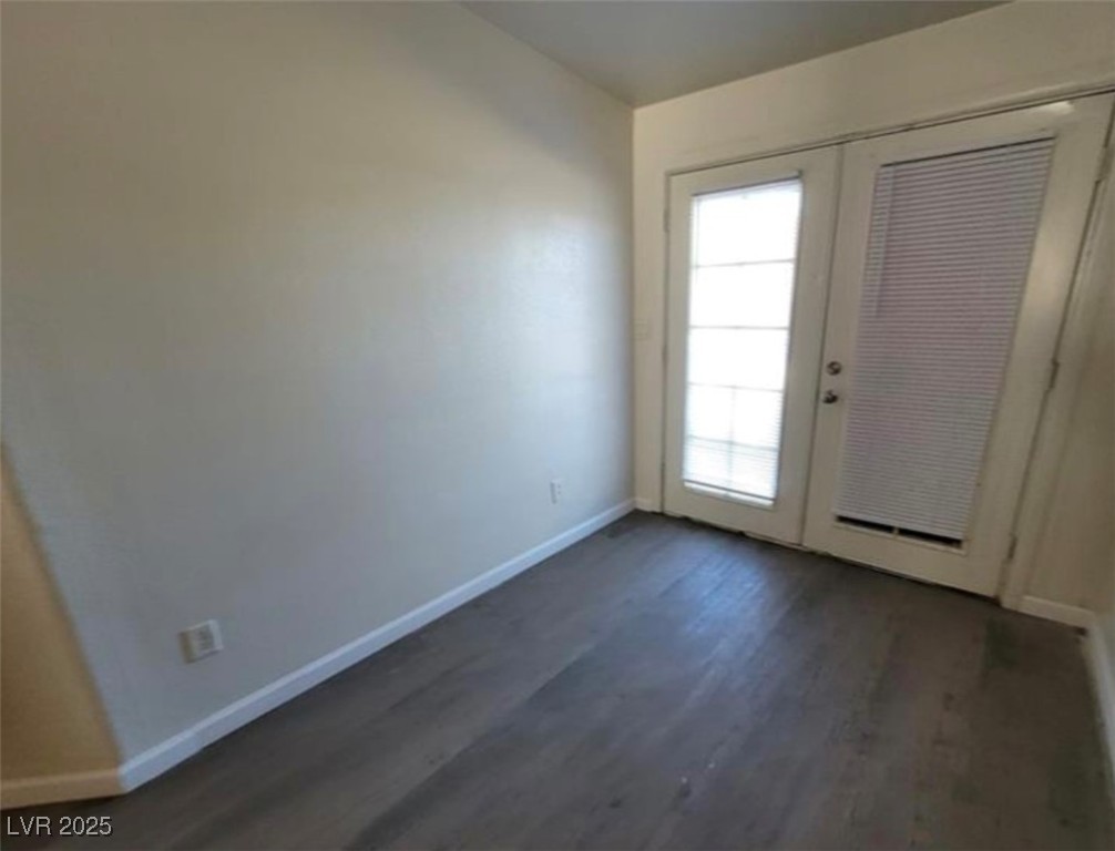 4928 E Monroe Avenue, Las Vegas, Nevada image 5