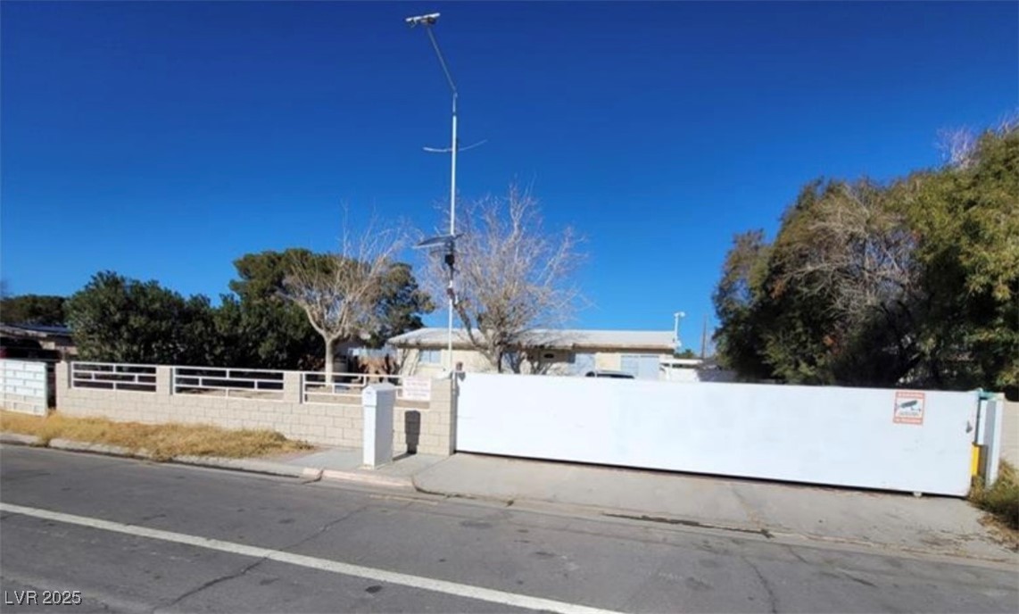 4928 E Monroe Avenue, Las Vegas, Nevada image 1