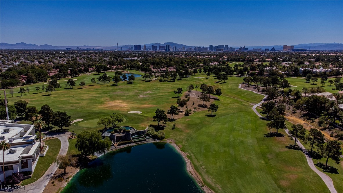 7366 Mission Hills Drive, Las Vegas, Nevada image 8