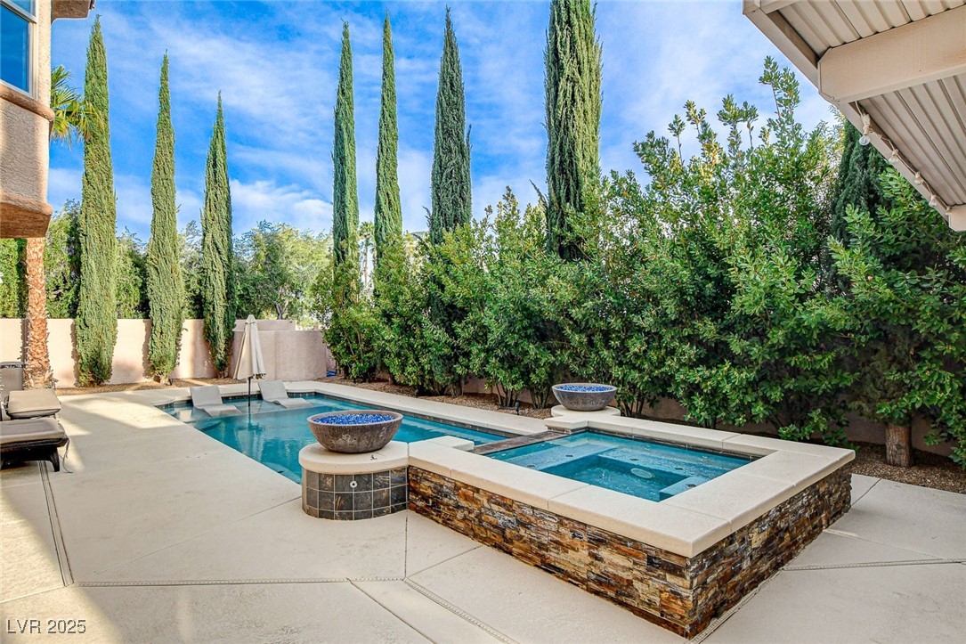 10671 Capesthorne Way, Las Vegas, Nevada image 28