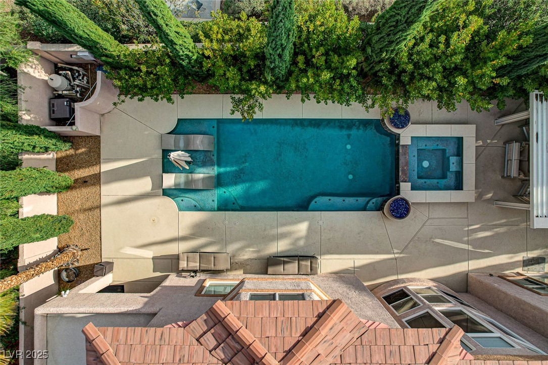 10671 Capesthorne Way, Las Vegas, Nevada image 35