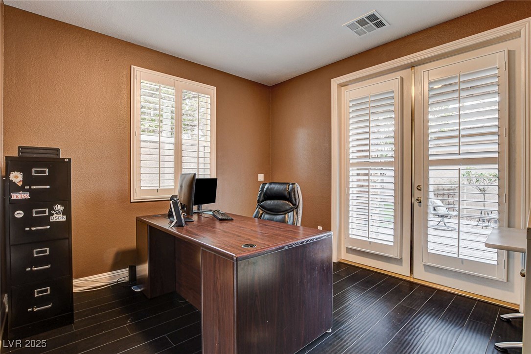 10671 Capesthorne Way, Las Vegas, Nevada image 15