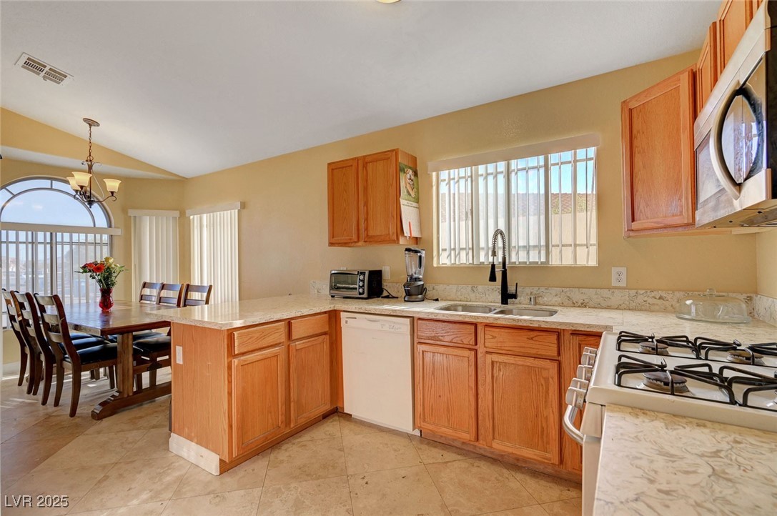 9398 Sailing Water Avenue, Las Vegas, Nevada image 11