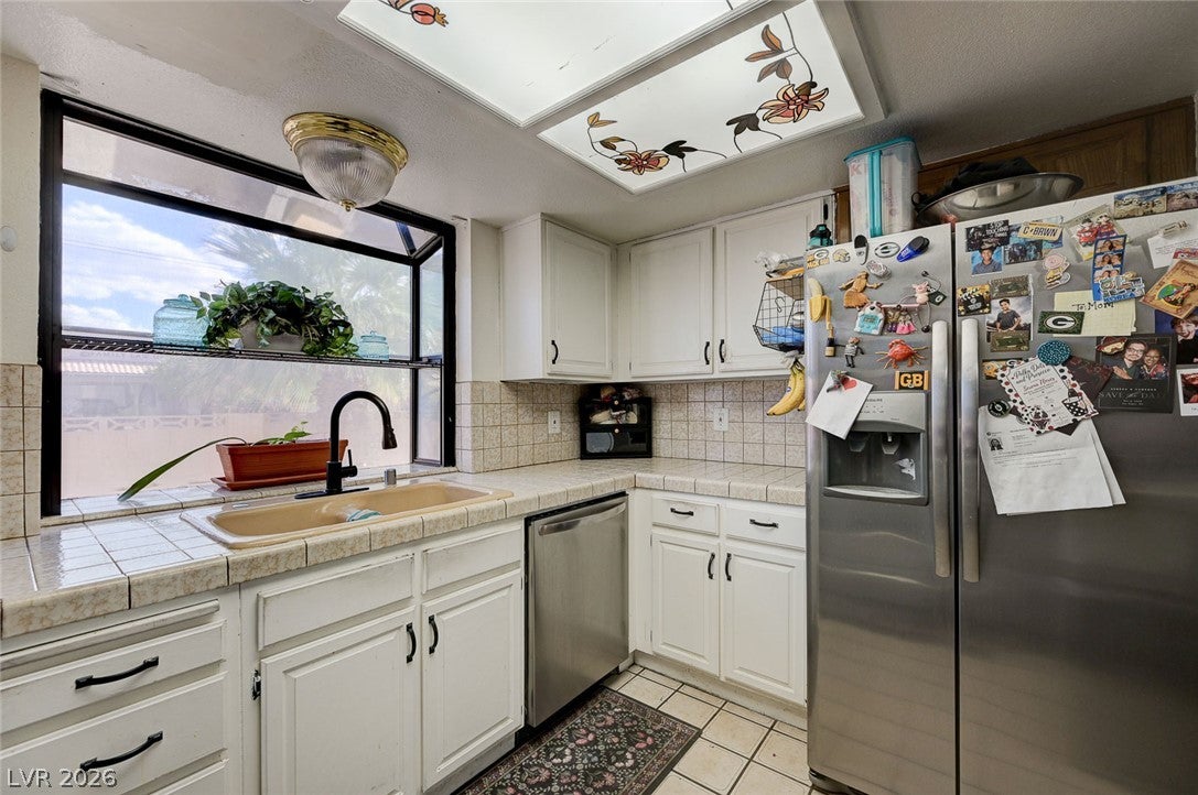 3363 Vema Drive