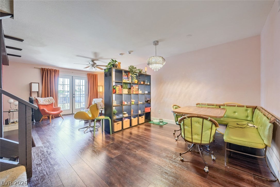 2844 Calle Del Oro
