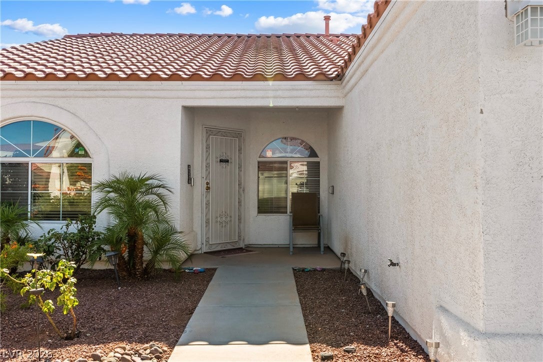 4627 Gleaming Meadows Street