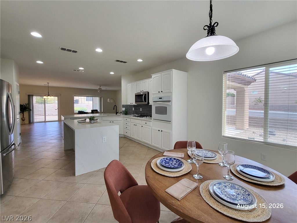 2116 Twin Falls Drive