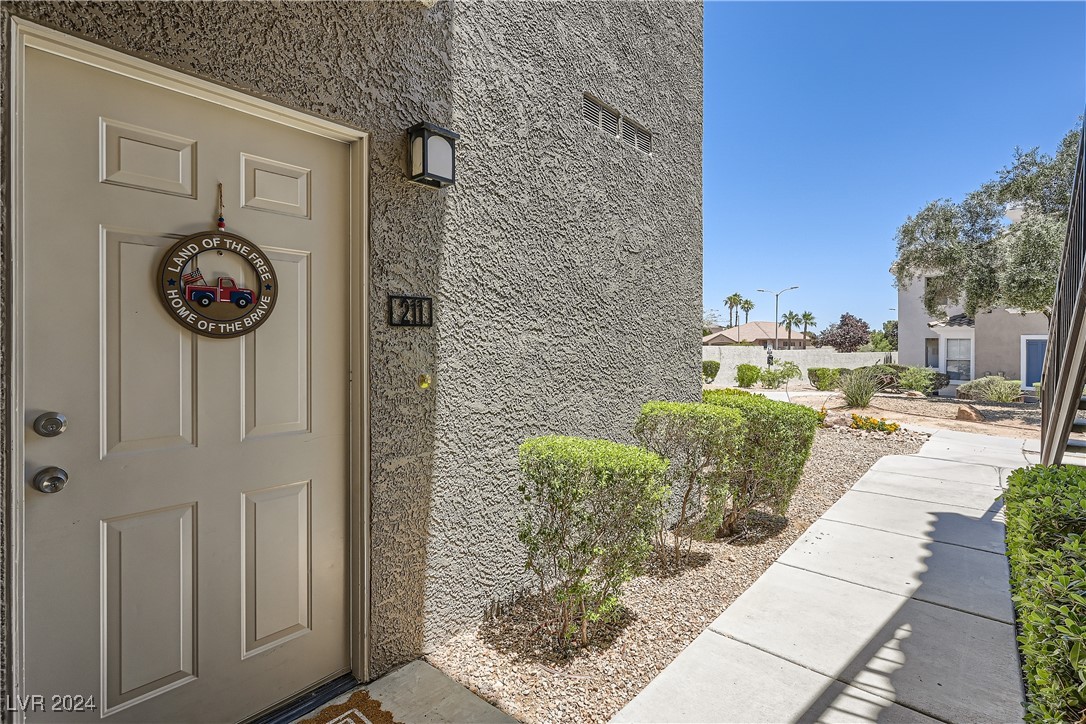 2325 Windmill Parkway #211, Henderson, Nevada image 9