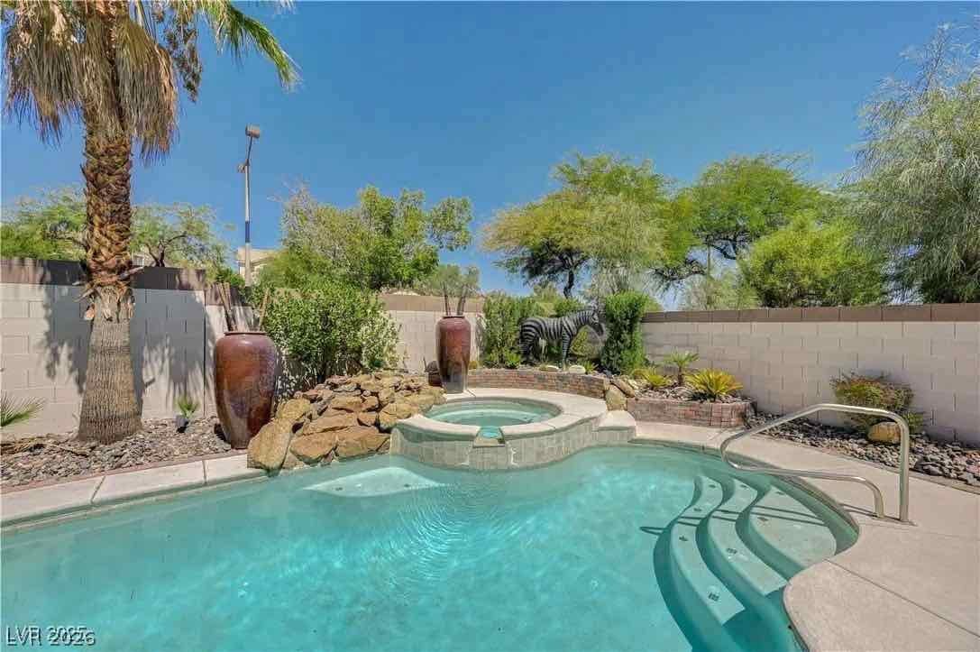 1413 Pine Leaf Drive