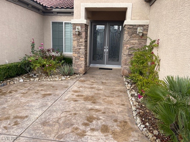 2594 Portsmouth Creek Avenue