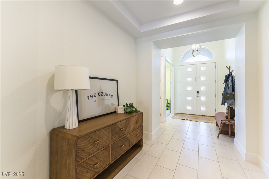 211 E Kimberly Drive