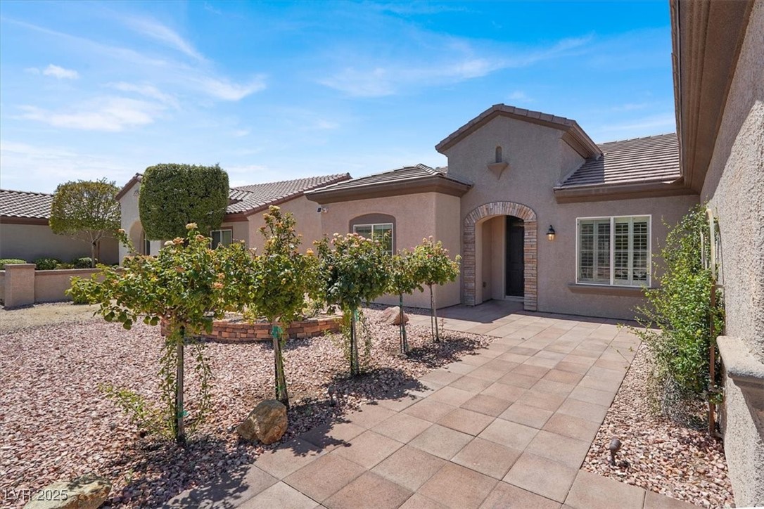 2261 Evening Lights Street