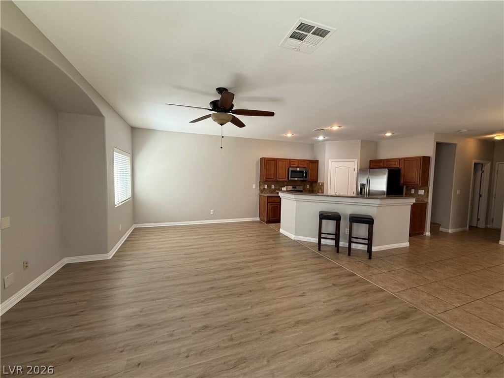 8819 Horizon Wind Avenue 103
