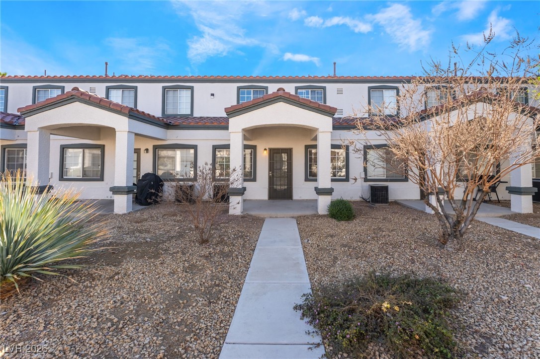 5330 E Charleston Boulevard 44