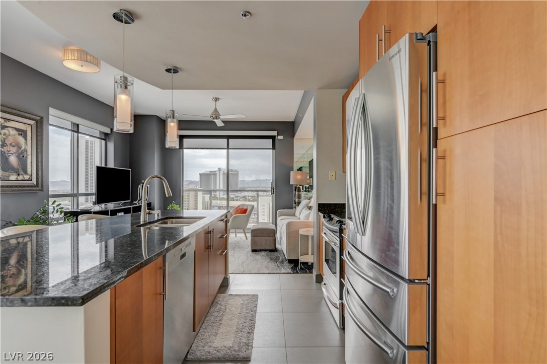 200 W Sahara Avenue 1508
