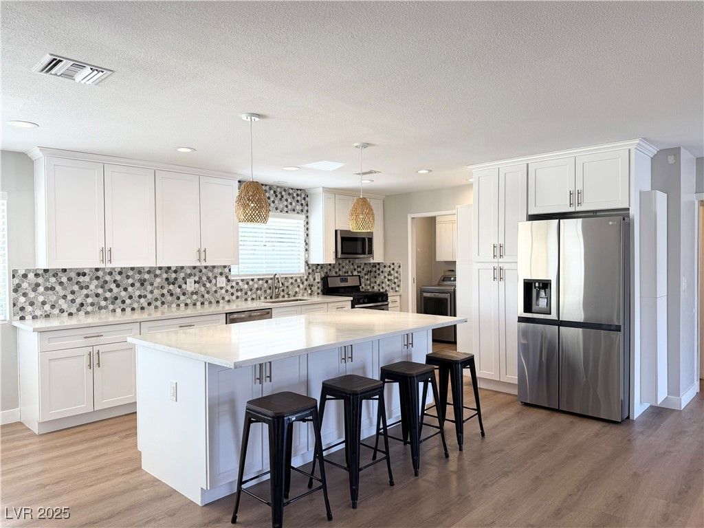 Photo of 6745 Eldora Avenue, Las Vegas, NV 89146 (MLS # 2737979)