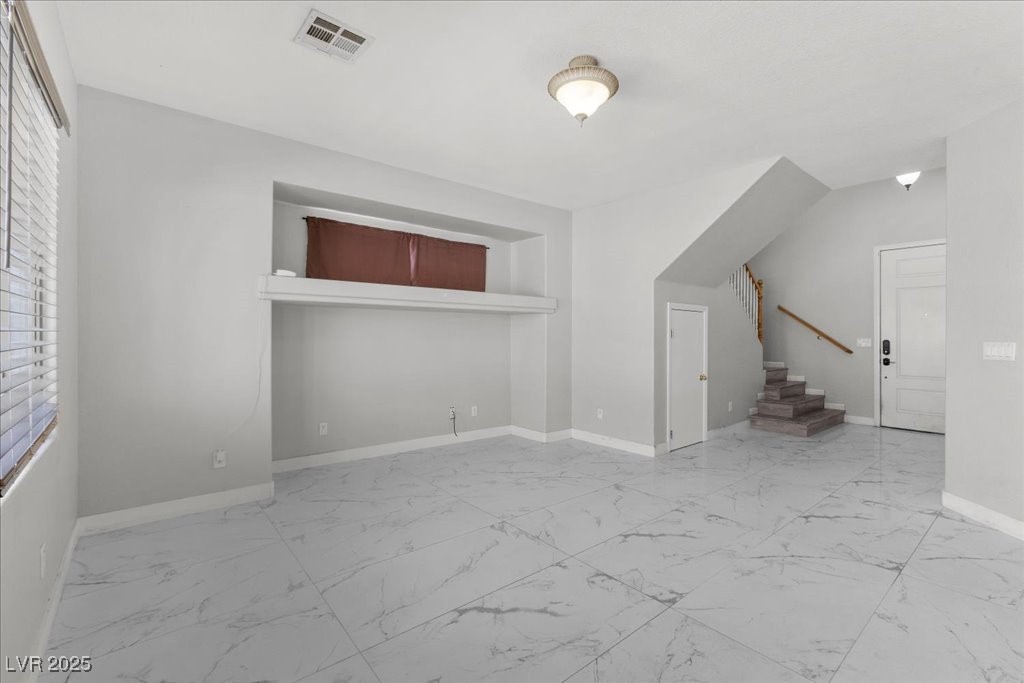 North Las Vegas, Nevada 89081, United States, 4 Bedrooms Bedrooms, ,3 BathroomsBathrooms,Residential,Active,213073