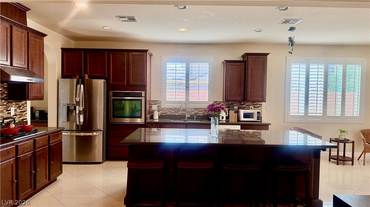 Properties 4 328 Cranstonhill Drive