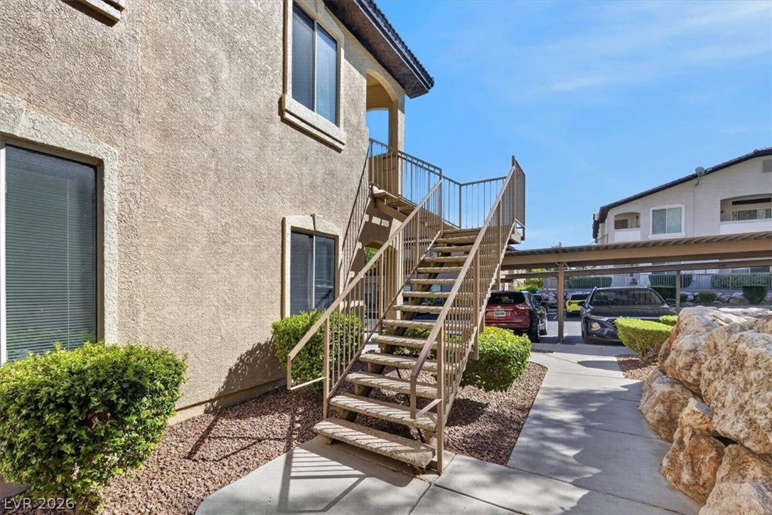 3575 Cactus Shadow Street 204