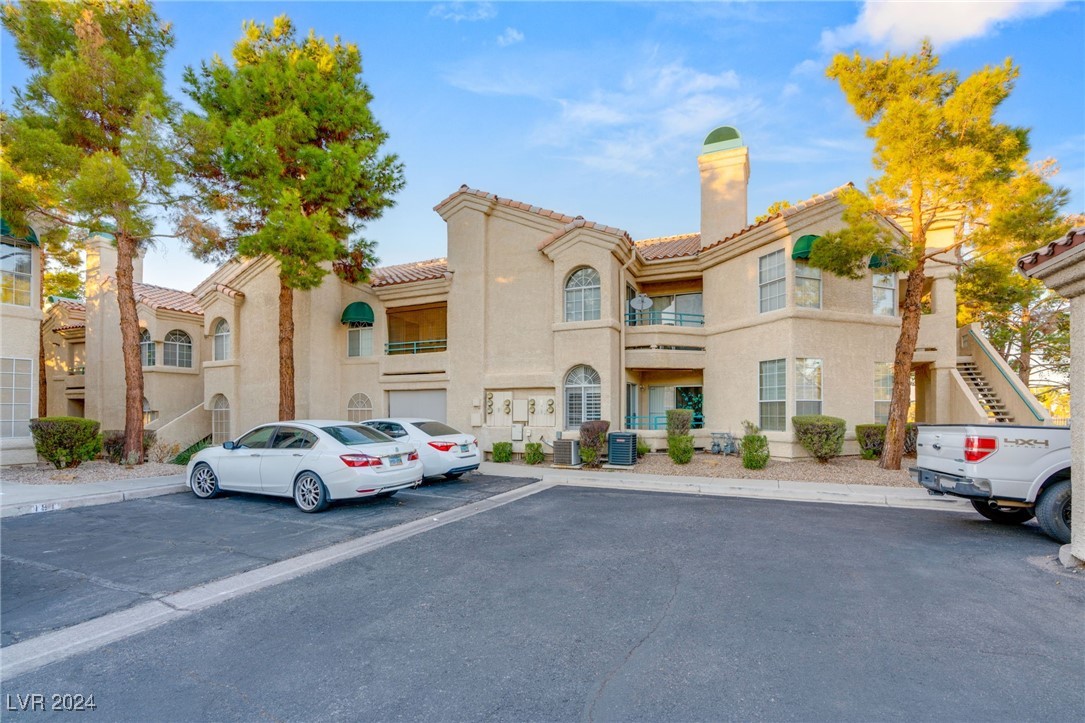 2251 Wigwam Parkway #211, Henderson, Nevada image 3