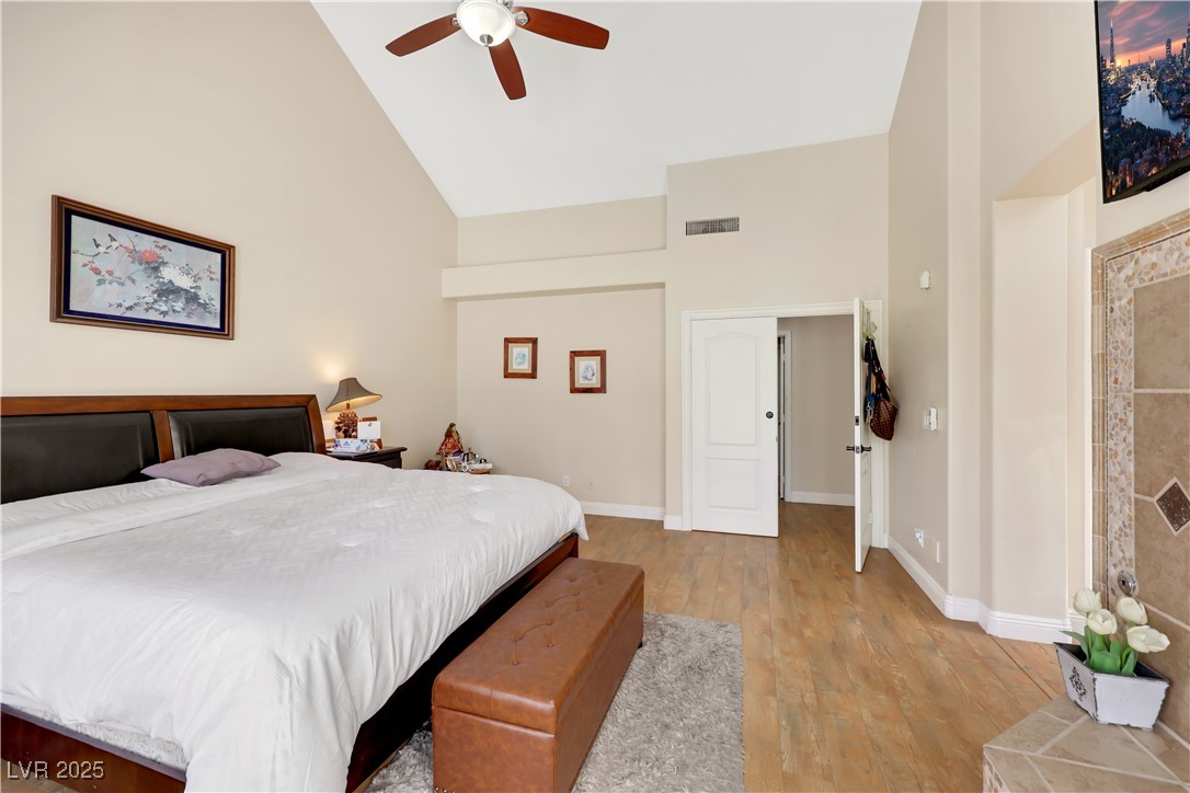 Las Vegas, Nevada 89128, United States, 4 Bedrooms Bedrooms, ,3 BathroomsBathrooms,Residential,Active,124161