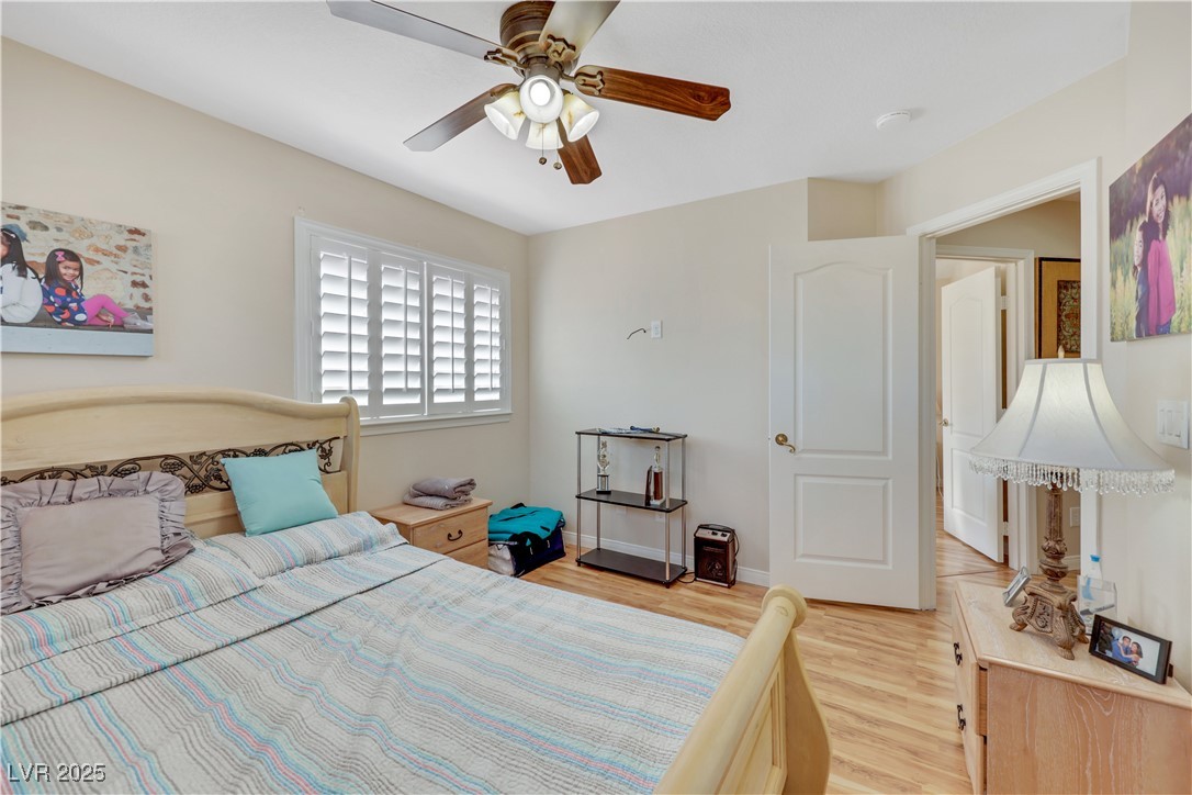 Las Vegas, Nevada 89128, United States, 4 Bedrooms Bedrooms, ,3 BathroomsBathrooms,Residential,Active,124161