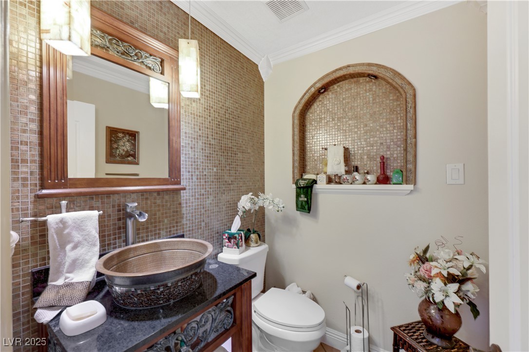 Las Vegas, Nevada 89128, United States, 4 Bedrooms Bedrooms, ,3 BathroomsBathrooms,Residential,Active,124161