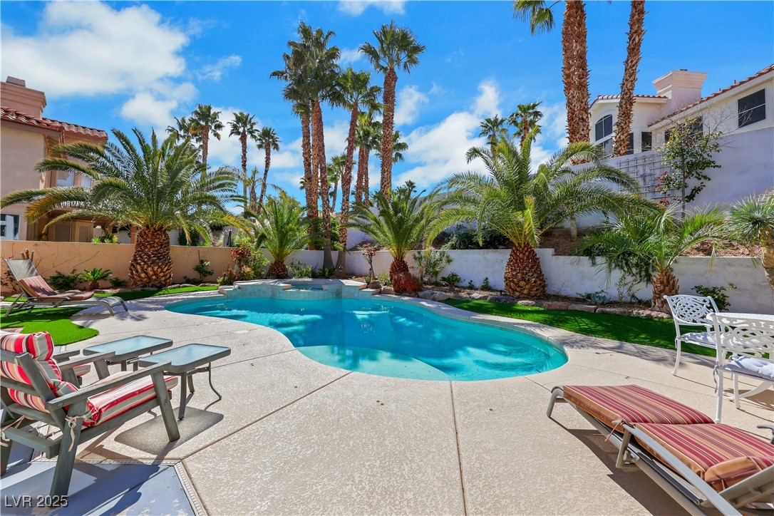 Las Vegas, Nevada 89128, United States, 4 Bedrooms Bedrooms, ,3 BathroomsBathrooms,Residential,Active,124161