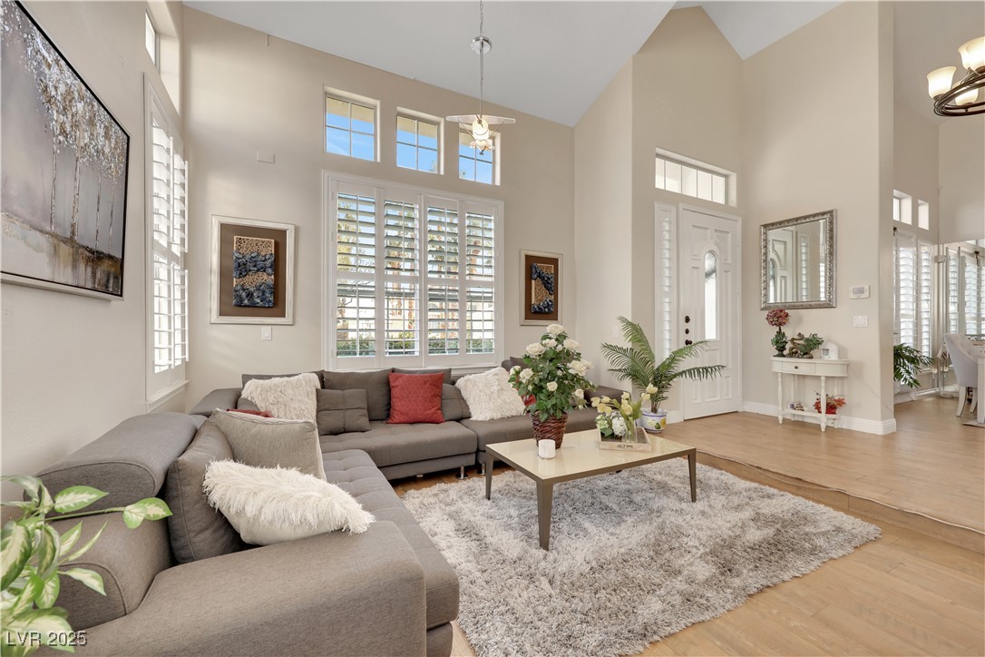 2909 Sterling Cove Drive