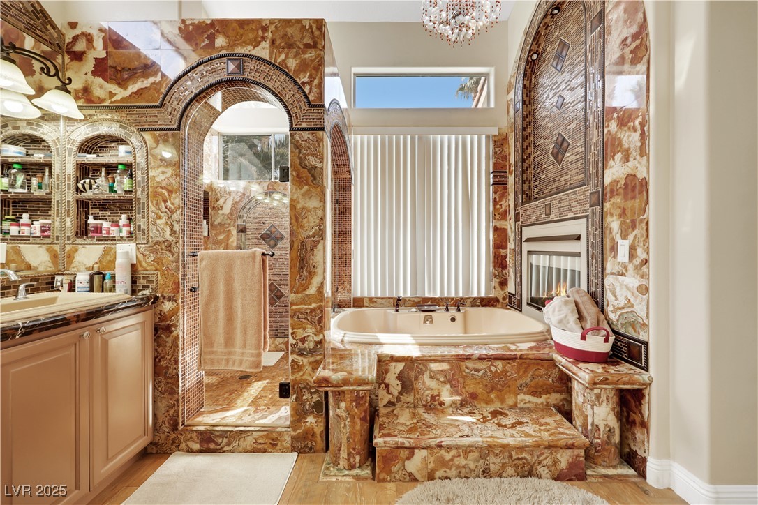 Las Vegas, Nevada 89128, United States, 4 Bedrooms Bedrooms, ,3 BathroomsBathrooms,Residential,Active,124161