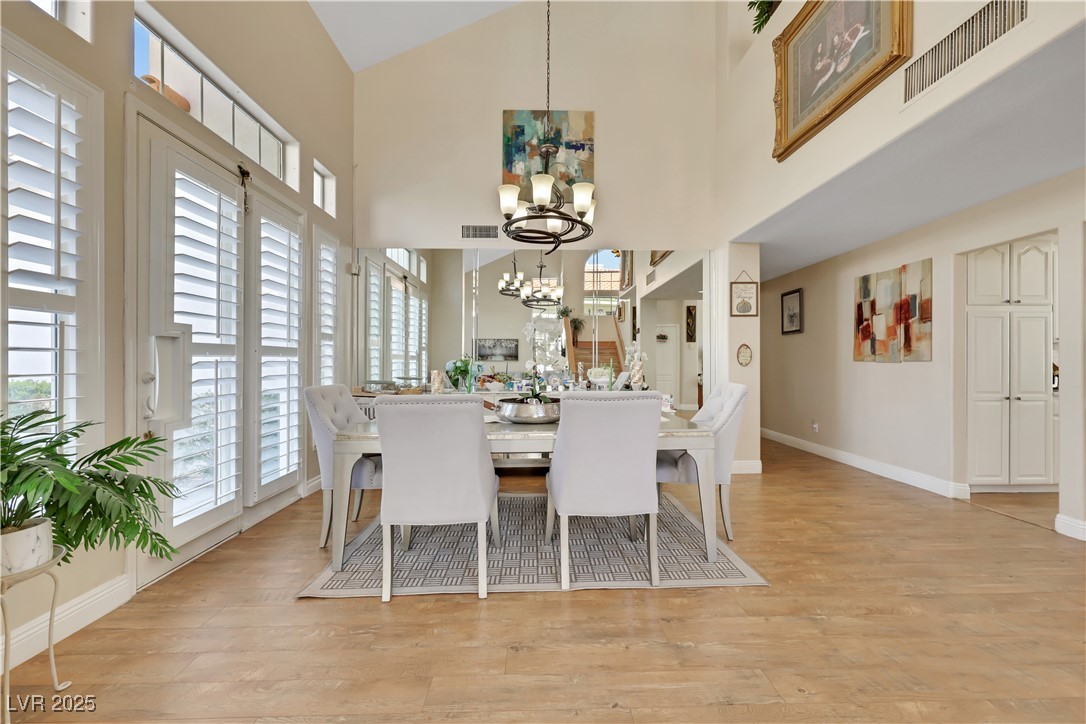 Las Vegas, Nevada 89128, United States, 4 Bedrooms Bedrooms, ,3 BathroomsBathrooms,Residential,Active,124161