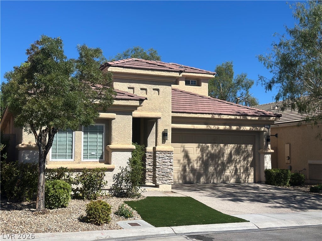 11106 Evvie Lane