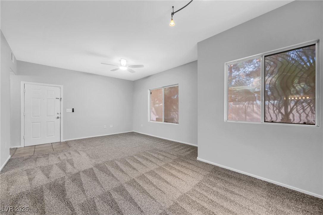 Las Vegas, Nevada 89120, United States, 2 Bedrooms Bedrooms, ,2 BathroomsBathrooms,Residential,Pending,84425