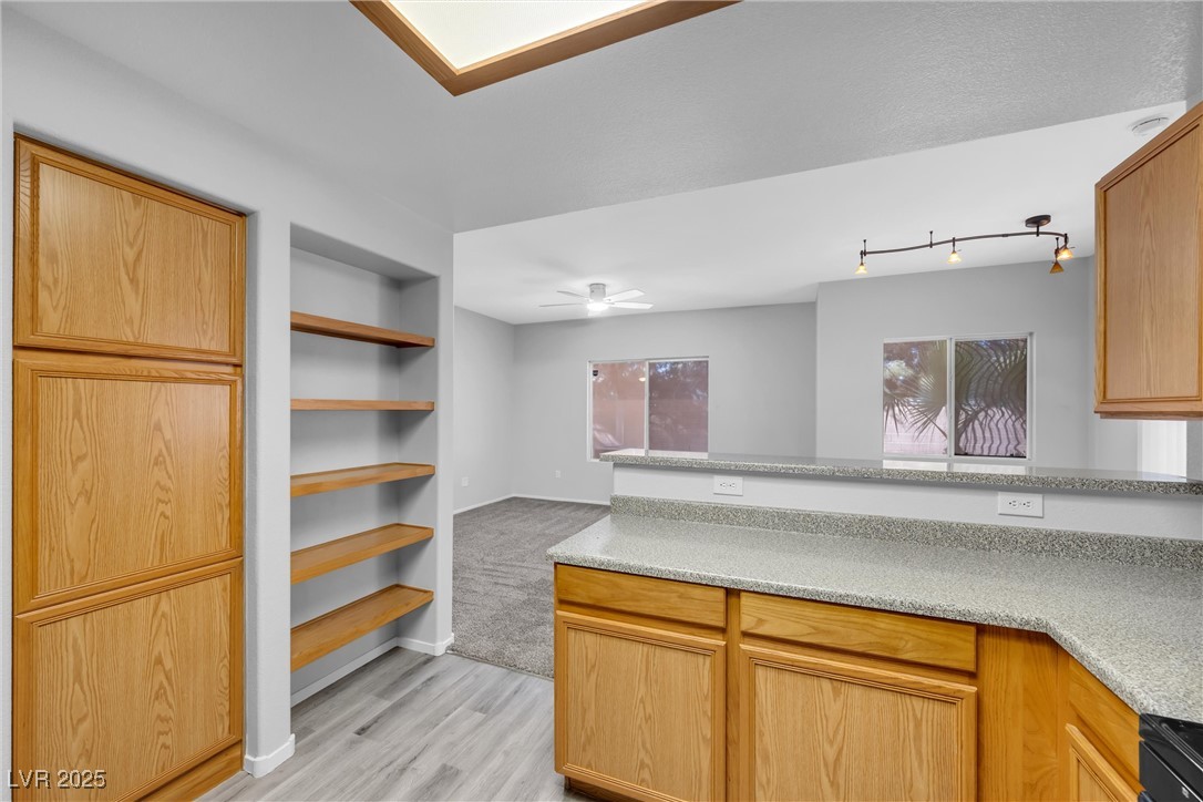 Las Vegas, Nevada 89120, United States, 2 Bedrooms Bedrooms, ,2 BathroomsBathrooms,Residential,Pending,84425