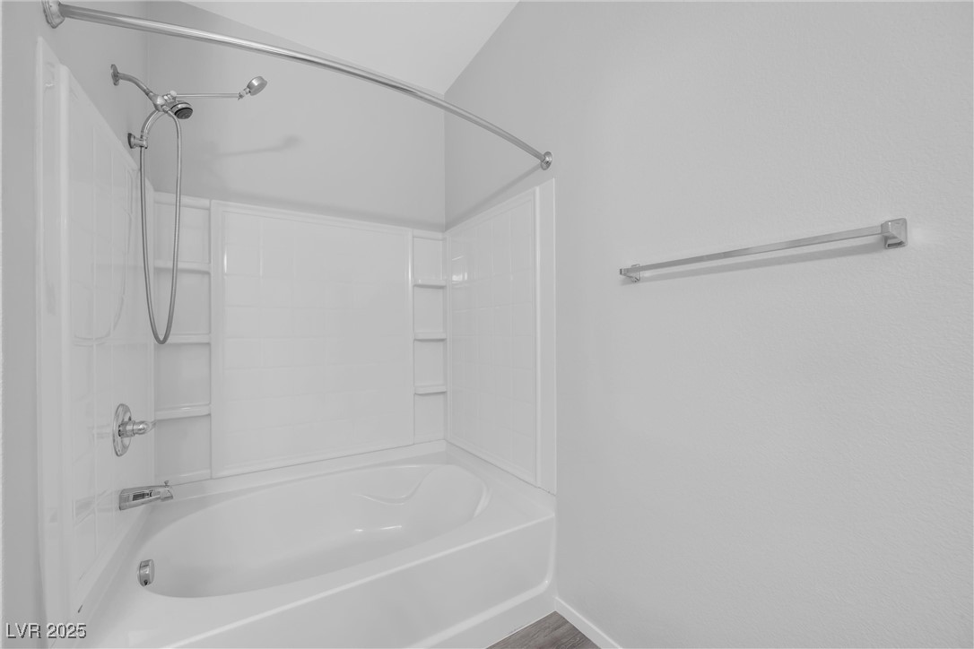 Las Vegas, Nevada 89120, United States, 2 Bedrooms Bedrooms, ,2 BathroomsBathrooms,Residential,Pending,84425