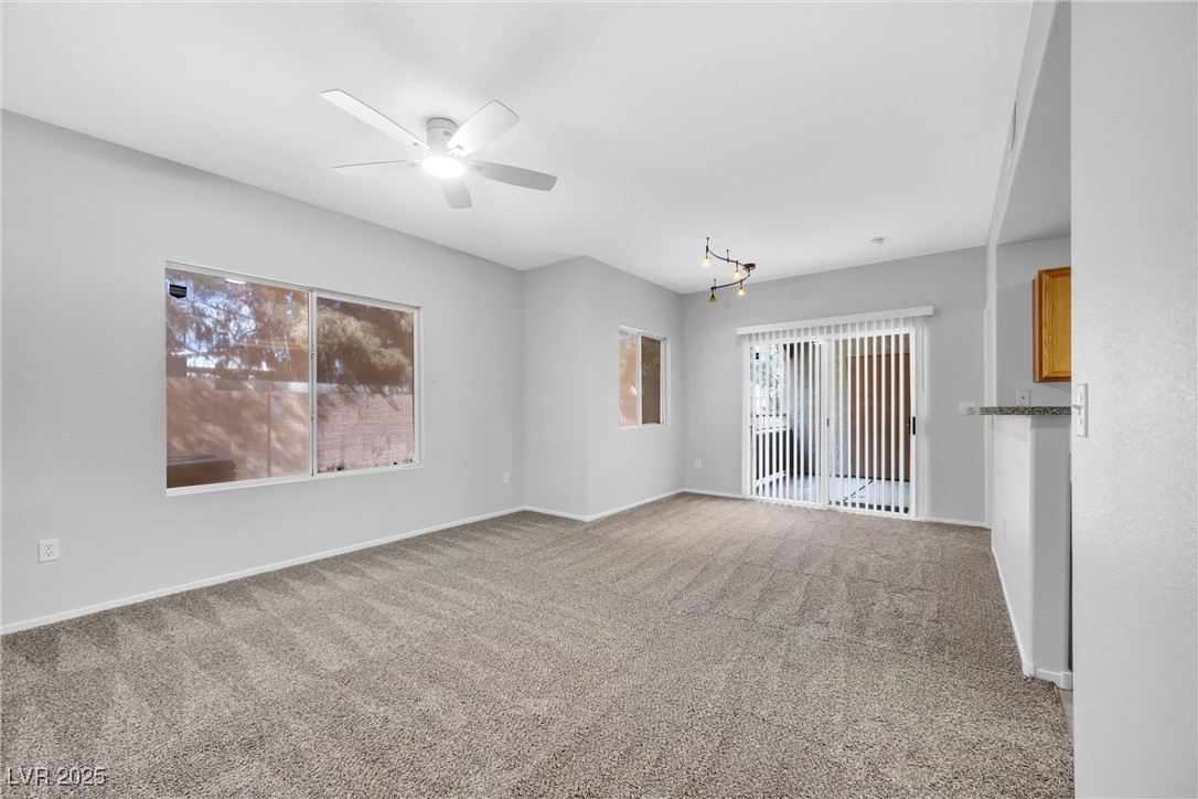 Las Vegas, Nevada 89120, United States, 2 Bedrooms Bedrooms, ,2 BathroomsBathrooms,Residential,Pending,84425