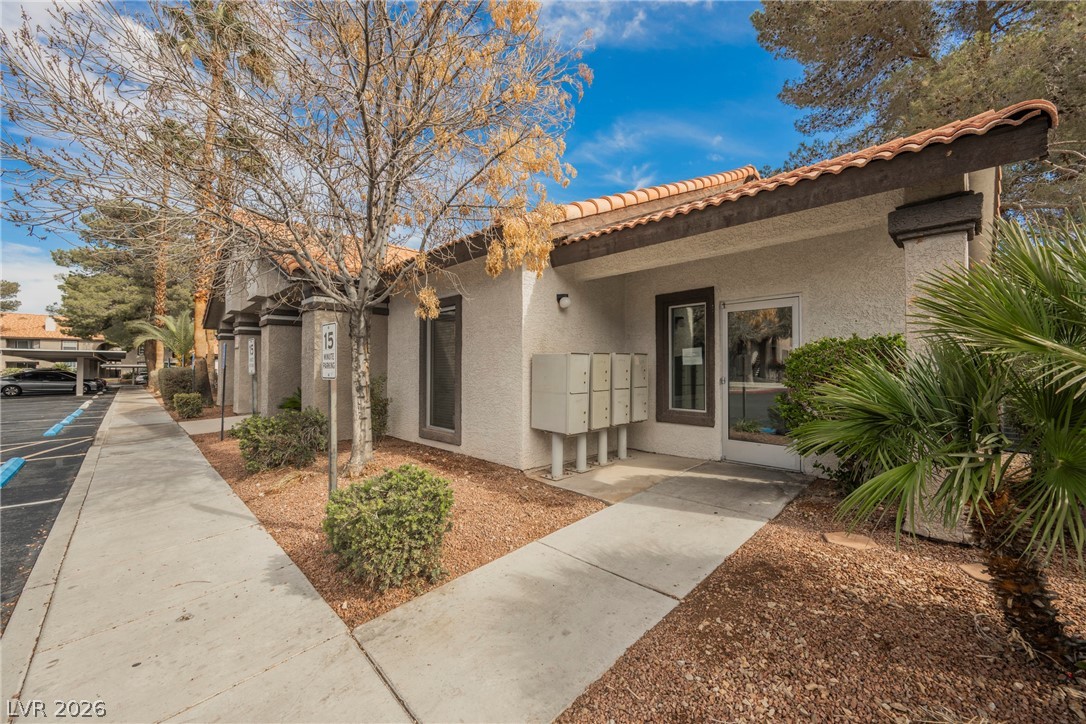 2606 S Durango Drive 152