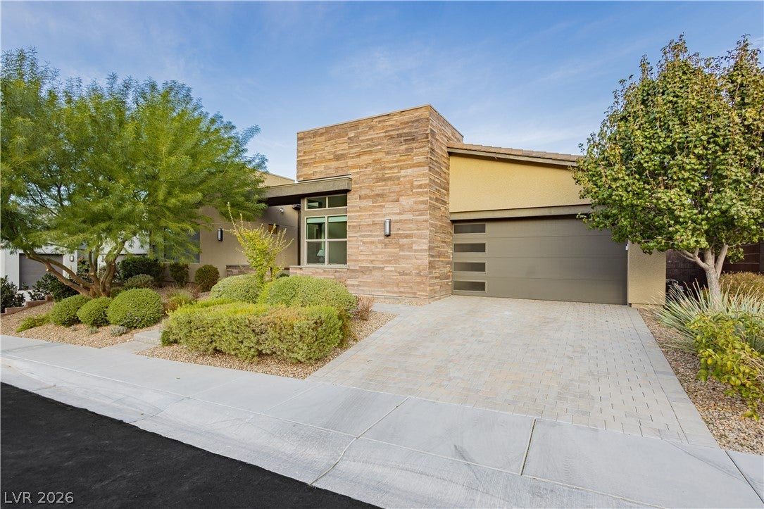 6710 Azimuth Court