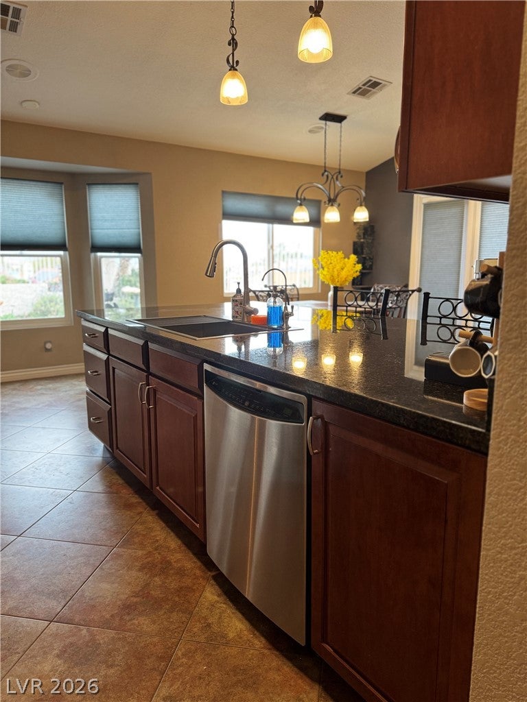 1715 Mesquite Court