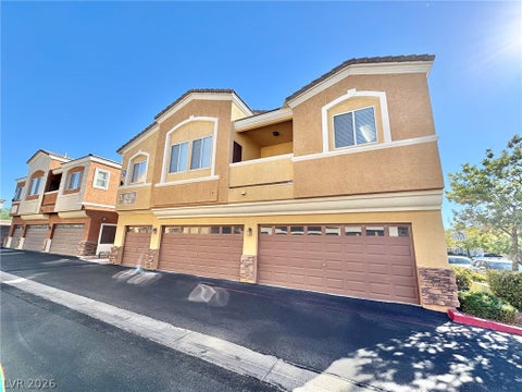 Condo For Rent - 9303 Gilcrease Avenue #1061<br/> Las Vegas, NV 89149