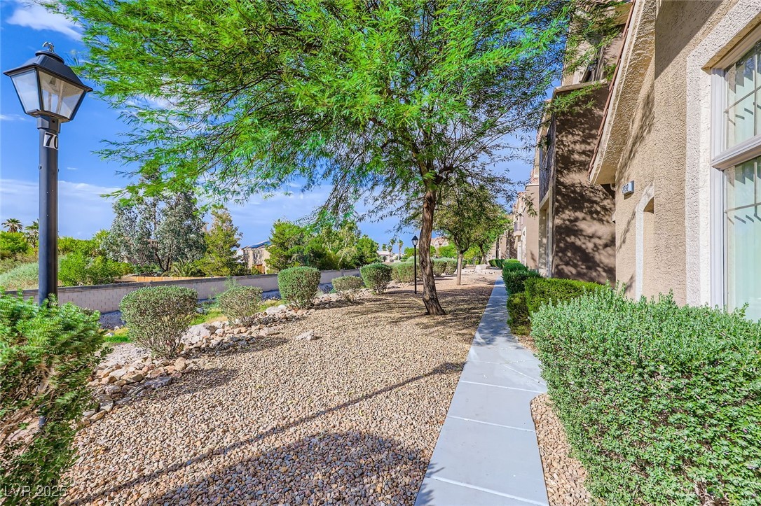 2792 Fountain Ridge Lane