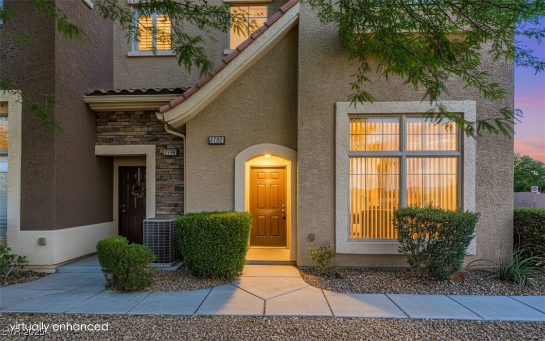 2792 Fountain Ridge Lane