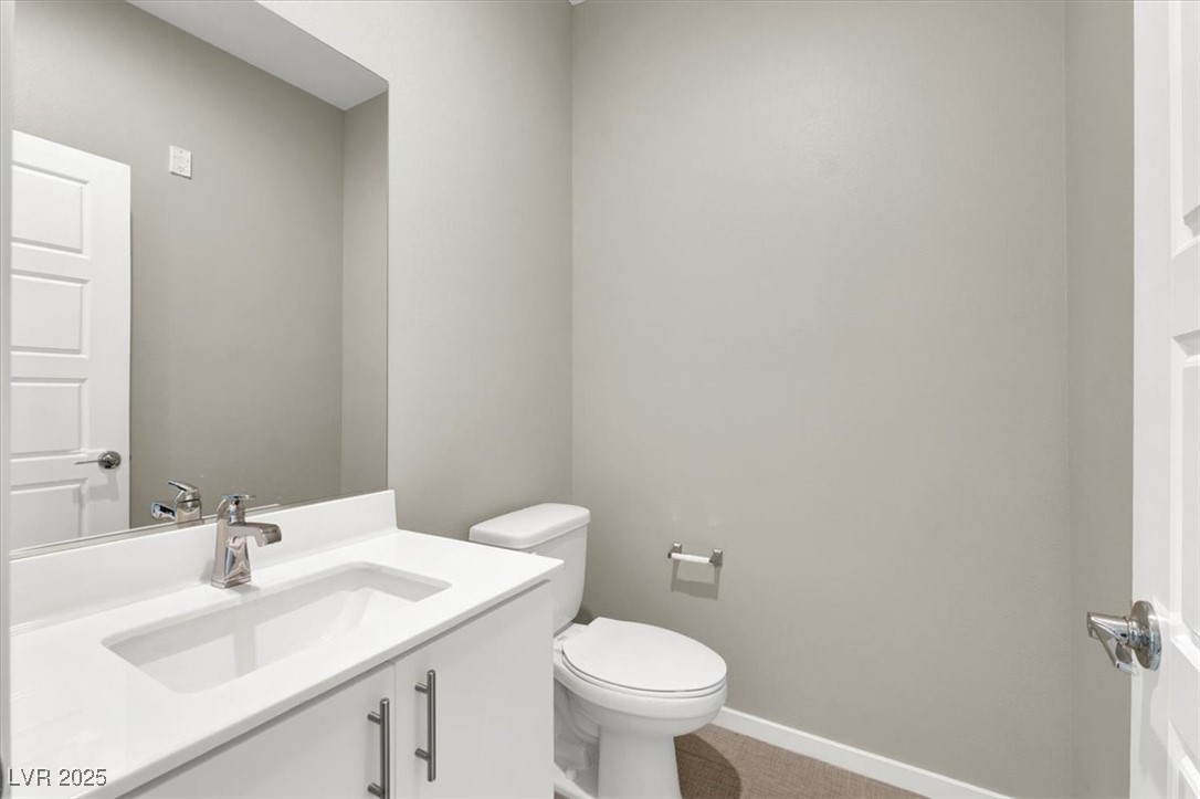 Las Vegas, Nevada 89135, United States, 2 Bedrooms Bedrooms, ,3 BathroomsBathrooms,Residential,Pending,205543