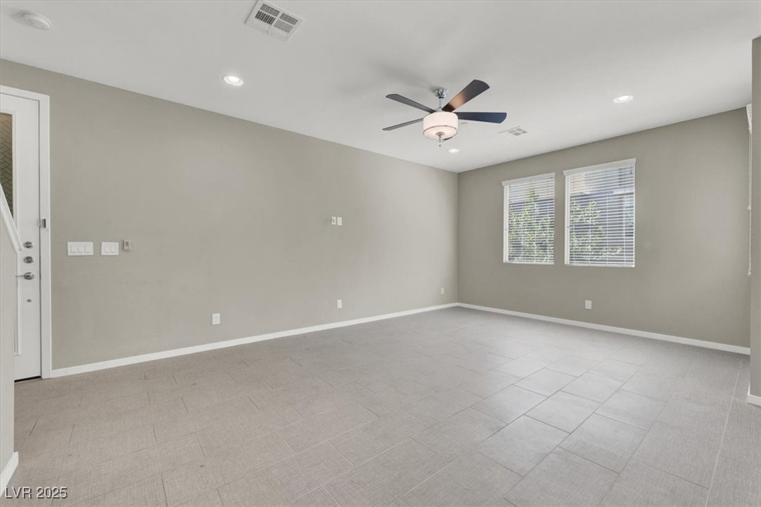 Las Vegas, Nevada 89135, United States, 2 Bedrooms Bedrooms, ,3 BathroomsBathrooms,Residential,Pending,205543