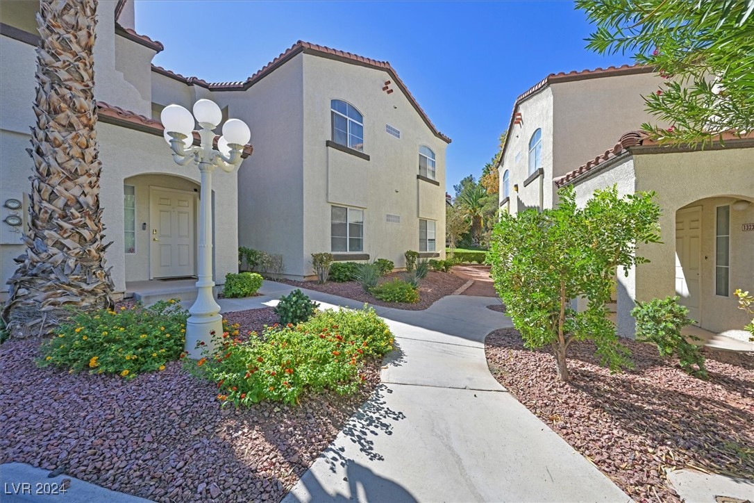 2975 Bluegrass Lane #1212, Henderson, Nevada image 1