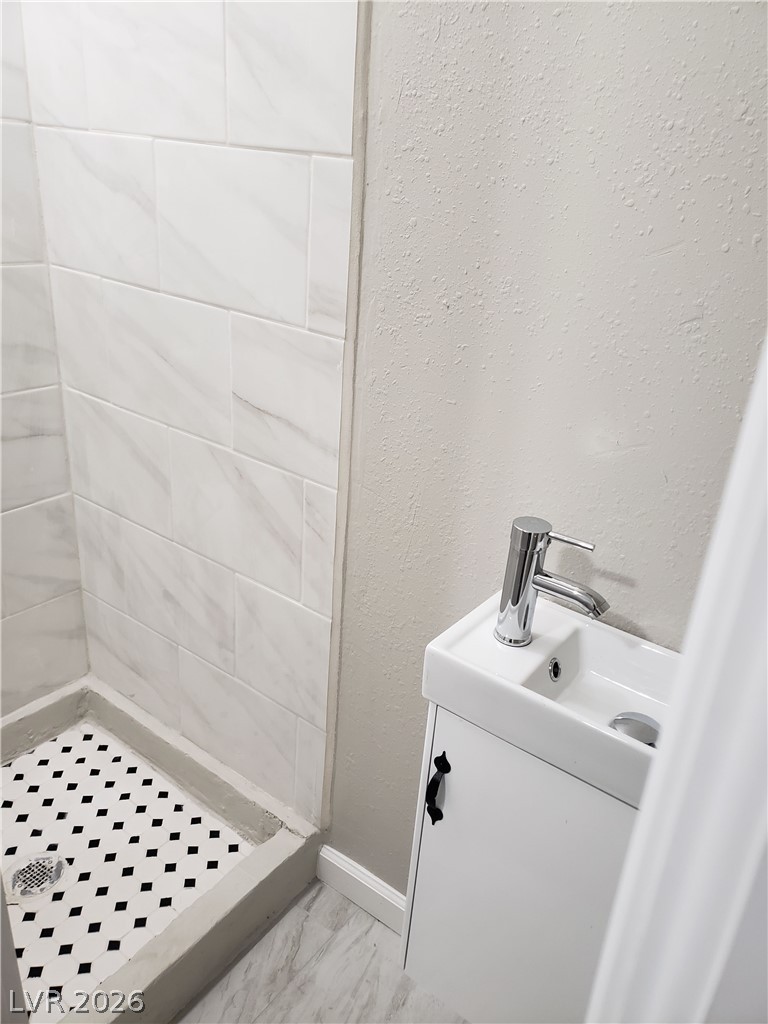 1312 E Saint Louis Avenue