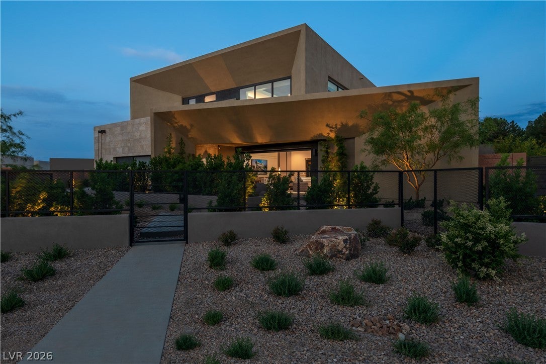 2655 E Juniper Branch Street