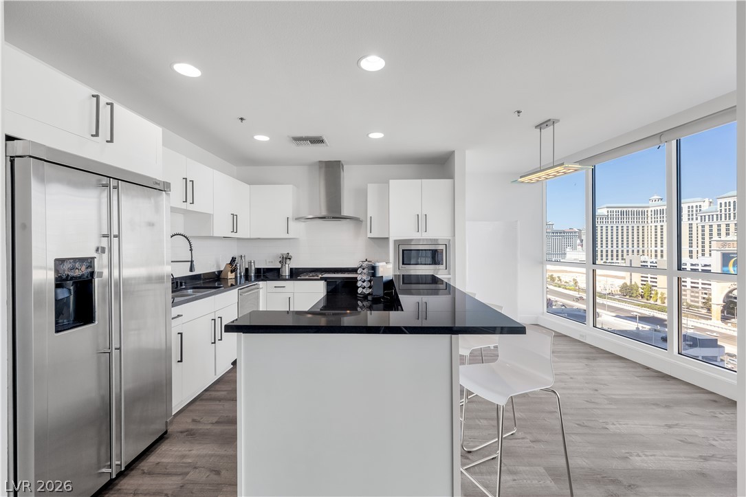 4525 Dean Martin Drive 1407