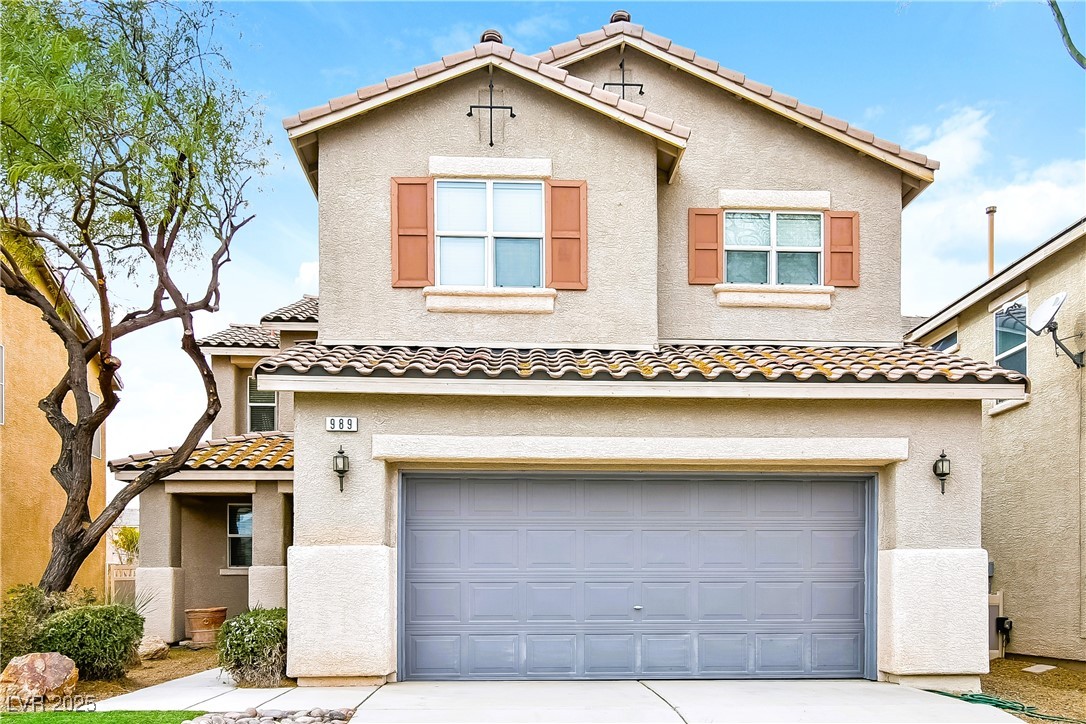 989 Crescent Falls Street, Henderson, Nevada image 1