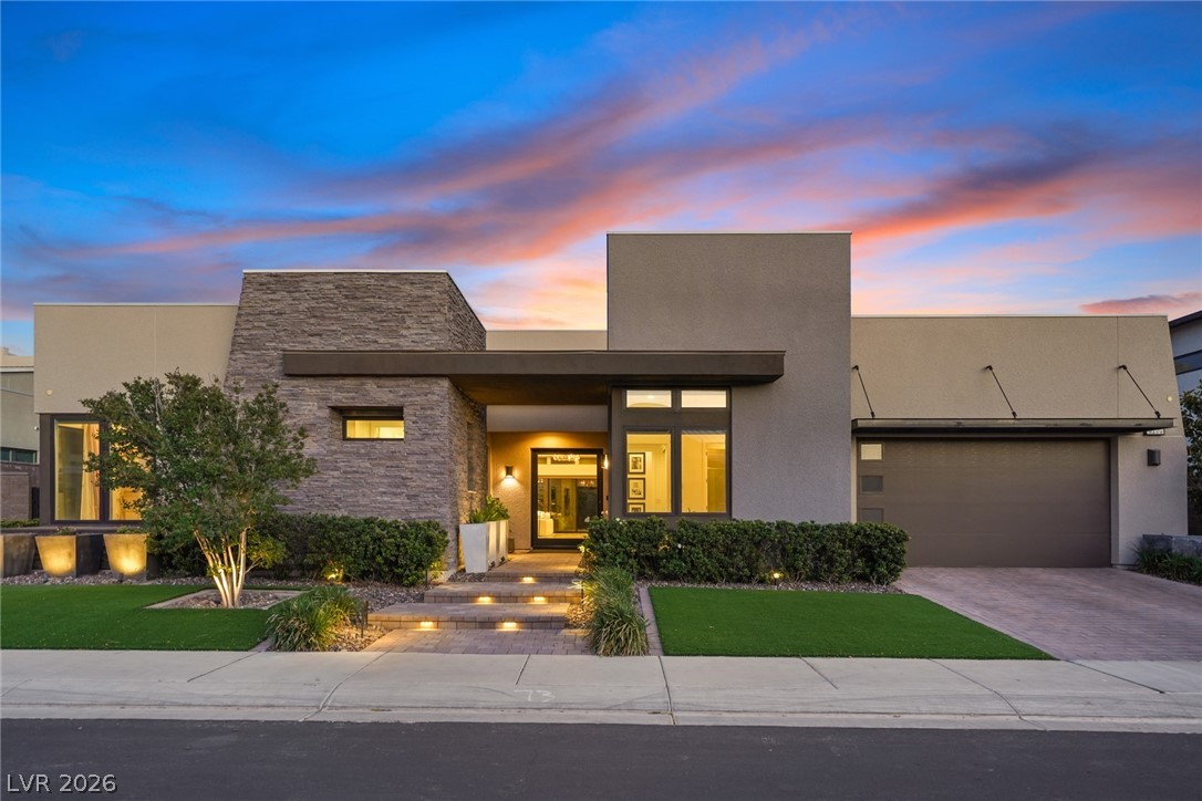 2195 Overlook Canyon Lane